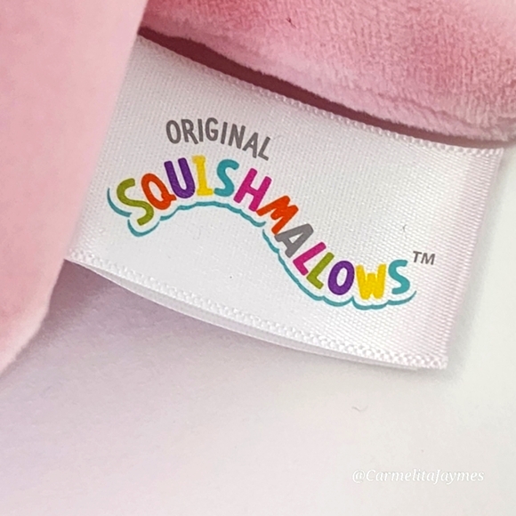 SELENE 🦈 Pink Smiling Shark Original Squishmallow by Kelly Toy ☆ NWT ☆ - Picture 7 of 8